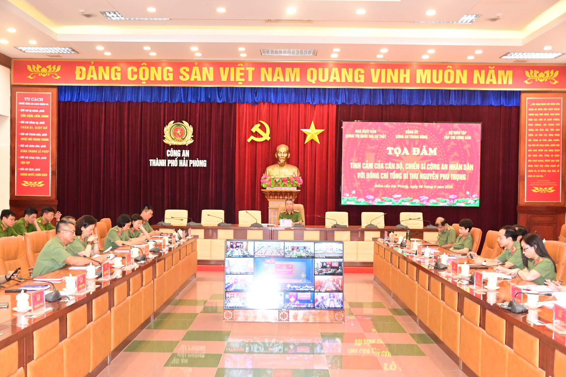 Tình cảm của cán bộ, chiến sĩ Công an nhân dân với đồng chí Tổng Bí thư Nguyễn Phú Trọng